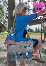 Charger l'image dans la galerie, Patron et tutoriel couture PDF Naëlle la zébrelle - sac bandoulière zèbre pour enfant - Sacaptiloup