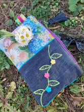 Charger l'image dans la galerie, Patron couture et tutoriel PDF Pochette fleurie - pochette estivale - Dans mon jardin