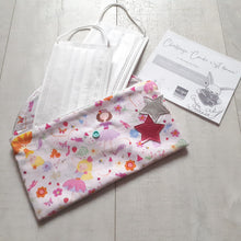 Charger l'image dans la galerie, Tutoriel couture de La pochette range-masque Girly