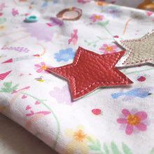 Charger l'image dans la galerie, Tutoriel couture de La pochette range-masque Girly