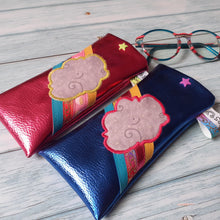 Charger l'image dans la galerie, Tutoriel couture étui petit Nuage gris + coupon illustré petit Nuage by Minoz'Art