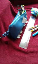 Charger l'image dans la galerie, Trousse maquillage petit cochon en simili cuir