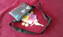 Charger l'image dans la galerie, Pochette/sacoche enfant loup en simili cuir