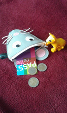 Charger l'image dans la galerie, Porte monnaie-trousse rangement maquillage souris en simili cuir