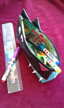 Charger l'image dans la galerie, Trousse de maquillage/bijoux petit loup en simili cuir