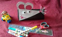 Charger l'image dans la galerie, Trousse de maquillage souris en simili cuir