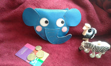 Charger l'image dans la galerie, Porte monnaie enfant éléphant en simili cuir