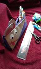 Charger l'image dans la galerie, Trousse de maquillage souris en simili cuir
