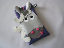 Charger l'image dans la galerie, Patron couture et tutoriel Ysée la licorne - pochette - étui à lunettes - téléphone portable