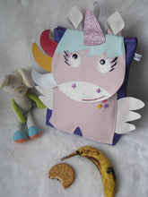 Charger l'image dans la galerie, Patron couture et tutoriel Evie la licorne des douces nuits - patron - tutoriel- sac à dos- maternelle