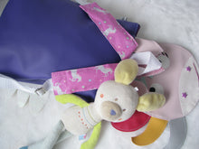 Charger l'image dans la galerie, Patron couture et tutoriel Evie la licorne des douces nuits - patron - tutoriel- sac à dos- maternelle