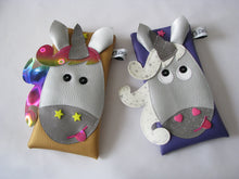 Charger l'image dans la galerie, Housse/pochette/étui pour téléphone portable ou lunettes petite licorne