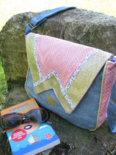 Charger l'image dans la galerie, Patron couture et tutoriel Wonder-Li-Berty, patron sac wonderwoman, pdf - sac bandoulière - besace - super maman