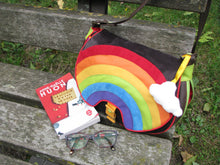 Charger l'image dans la galerie, Patron couture et tutoriel du S'a(r)c-en-ciel - besace arc-en-ciel - sac bandoulière - Sacaptiloup