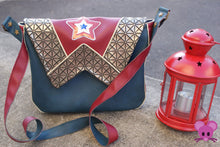 Charger l'image dans la galerie, Patron couture et tutoriel Wonder-Li-Berty, patron sac wonderwoman, pdf - sac bandoulière - besace - super maman