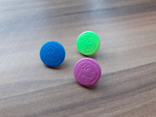 Charger l'image dans la galerie, Licences commerciales : étiquettes,boutons-pression ou licences dématérialisées