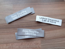 Charger l'image dans la galerie, Licences commerciales : étiquettes,boutons-pression ou licences dématérialisées