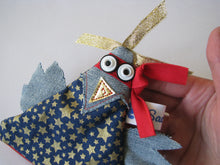 Charger l'image dans la galerie, Patron couture et tutoriel d'Hervé le super Poulet - porte-monnaie poule, poulet - Sacaptiloup