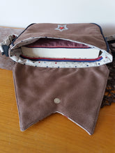 Charger l'image dans la galerie, Patron couture et tutoriel Wonder-Li-Berty, patron sac wonderwoman, pdf - sac bandoulière - besace - super maman